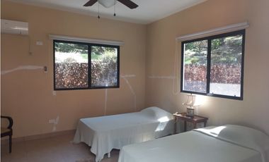 VENTA CASA 5 Recamaras EN  ALTOS DEL MARIA 2200m2