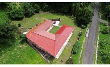 VENTA CASA 5 Recamaras EN  ALTOS DEL MARIA 2200m2