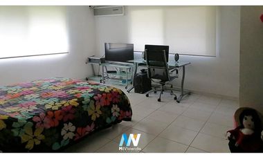 Venta de Espectacular Casa en el Golf de Coronado