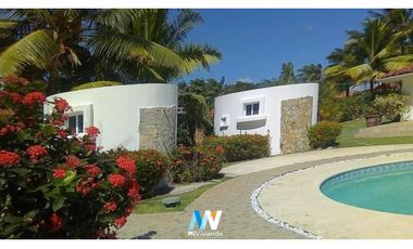 Venta de Espectacular Casa en el Golf de Coronado