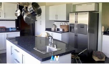 Venta de Espectacular Casa en el Golf de Coronado