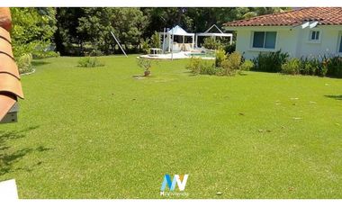 Venta de Espectacular Casa en el Golf de Coronado