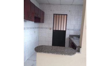 SE VENDE CASA EN BOSQUE DE VALLE HERMOSO