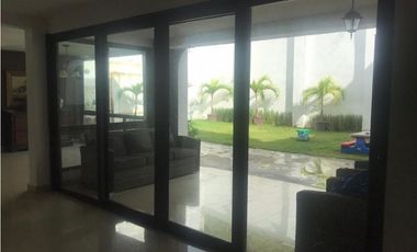 SE VENDE CASA EN BETANIA 420M2