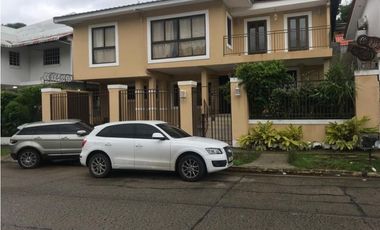 SE VENDE CASA EN BETANIA 420M2