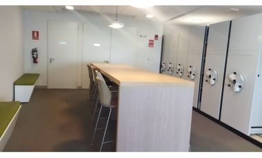 Se Alquila Oficina en Costa Del Este Amoblada a $ 17.65 Mt2