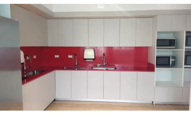 Se Alquila Oficina en Costa Del Este Amoblada a $ 17.65 Mt2