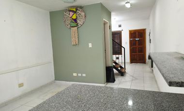 Venta, PH, 3 ambientes, cochera, Pilar