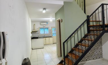 Venta, PH, 3 ambientes, cochera, Pilar