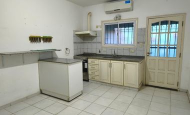 Venta, PH, 3 ambientes, cochera, Pilar
