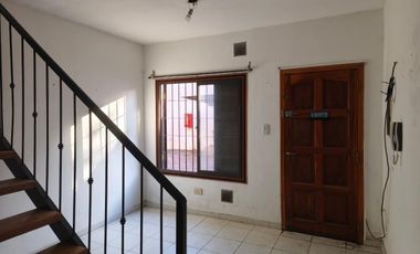 Venta, PH, 3 ambientes, cochera, Pilar