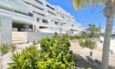 Departamento en TURENA frente a la playa con piscina privada