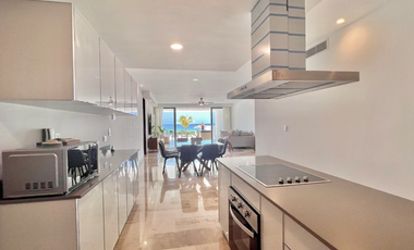 Departamento en TURENA frente a la playa con piscina privada