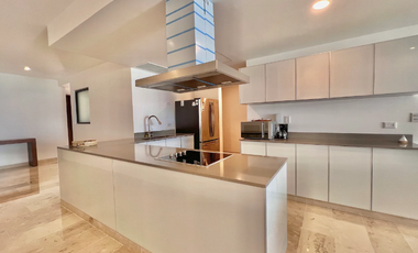 Departamento en TURENA frente a la playa con piscina privada