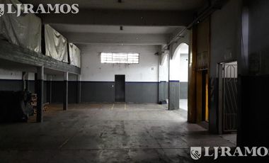 Depósito en  Venta en Villa Ballester