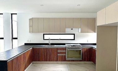 Estrena Casa en Venta en Coto, Bosques Vallarta