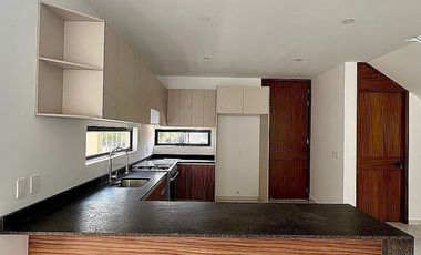 Estrena Casa en Venta en Coto, Bosques Vallarta