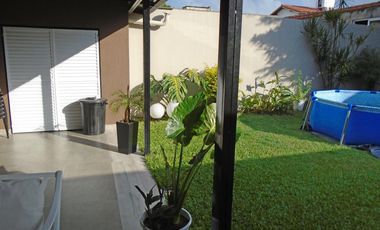 VENTA CHALET 6 AMBIENTES EN VILLA ADELINA