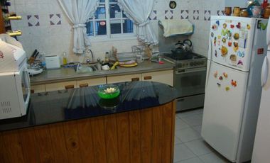 Vende:Casa