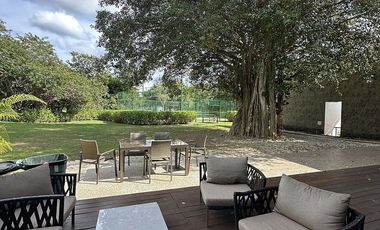 Departamento amueblado en renta en Anthea, Yucatán Country Club.