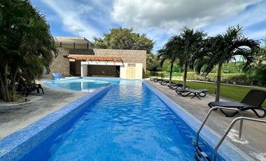 Departamento amueblado en renta en Anthea, Yucatán Country Club.