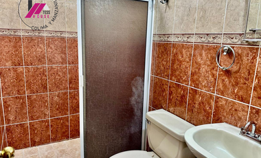 CASA DE UNA PLANTA EN REAL BUGAMBILIAS