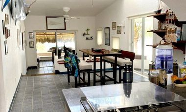 DEPARTAMENTO EN VENTA FRENTE AL MAR, PLAYA AZUL MANZANILLO