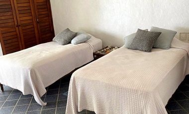 DEPARTAMENTO EN VENTA FRENTE AL MAR, PLAYA AZUL MANZANILLO