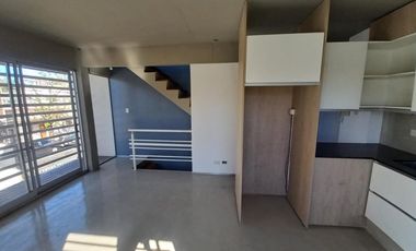 Venta PH 2 ambientes con cochera en Olivos