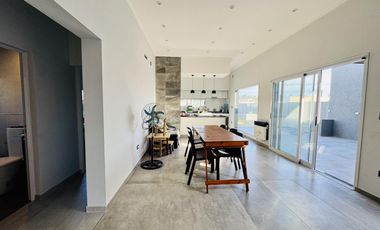 Casa - Venta