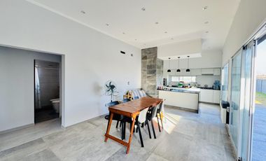 Casa - Venta