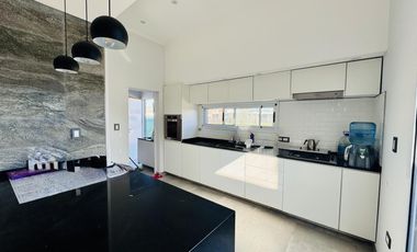 Casa - Venta
