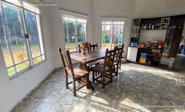 Casa en venta en una planta en Barrio El Carmencito, Guillermo E Hudson, apta crédito.-