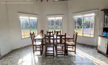 Casa en venta en una planta en Barrio El Carmencito, Guillermo E Hudson, apta crédito.-