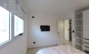 Excelente departamento 3 ambientes al frente Sarmiento y Newbery!!