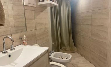 En Venta o alquiler 3 Dorm. con pileta en Los Horneros C.C.