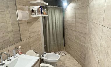 En Venta o alquiler 3 Dorm. con pileta en Los Horneros C.C.