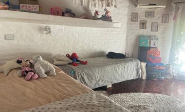 En Venta o alquiler 3 Dorm. con pileta en Los Horneros C.C.