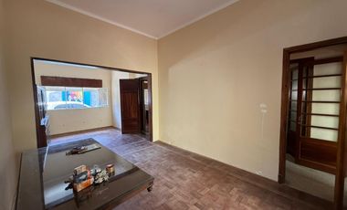 VENTA - SANTA FE - CASA - 3 DORMITORIOS - OPORTUNIDAD- BARRIO SUR
