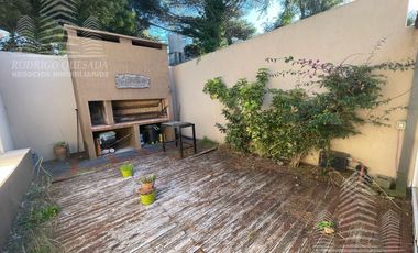 CASA TIPO PH- C/COCHERA-P.B