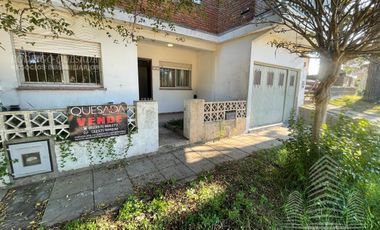 CASA TIPO PH- C/COCHERA-P.B