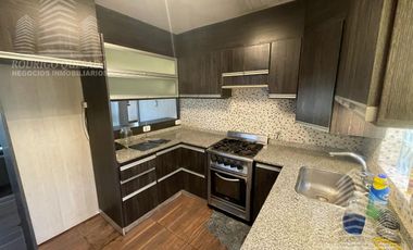 CASA TIPO PH- C/COCHERA-P.B