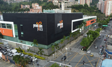 Se Arrienda Local en Premium Plaza, El Poblado, Medellín
