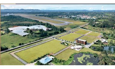 Bodega-Lote en Construcción Arriendo y Venta, Sector Llanogrande.