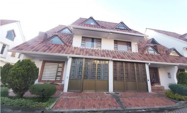 ACSI 967 Venta de casa en Mosquera, condómino Quintas del Marquez