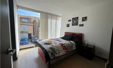 VENDO CASA ESQUINERA CON BAÑO EN CADA HABITACION  EN CAJICA