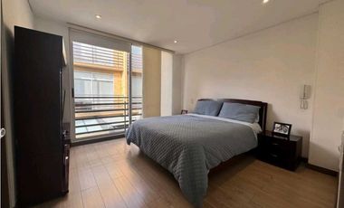 VENDO CASA ESQUINERA CON BAÑO EN CADA HABITACION  EN CAJICA