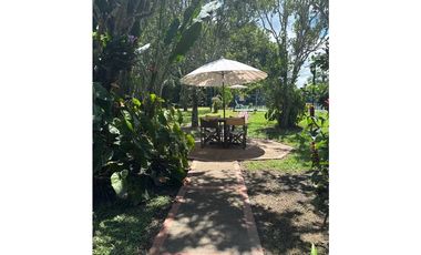 VENDO CHALET PLANO CON FRUTALES Y BIEN UBICADO EN QUIMBAYA