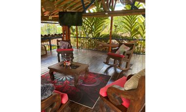 VENDO CHALET PLANO CON FRUTALES Y BIEN UBICADO EN QUIMBAYA