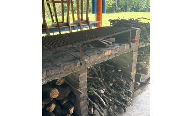 VENDO CHALET PLANO CON FRUTALES Y BIEN UBICADO EN QUIMBAYA